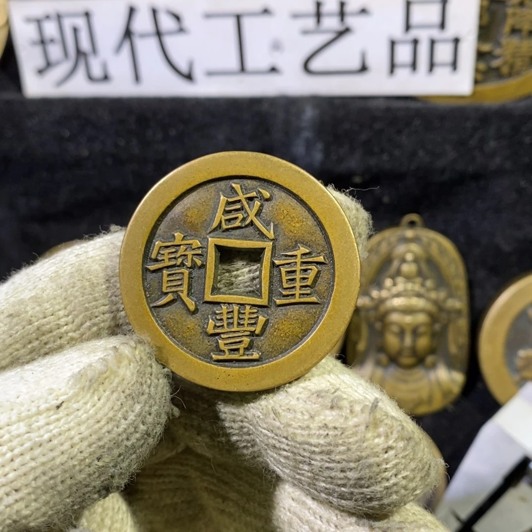 l***e铜翻砂铸造现代工艺品