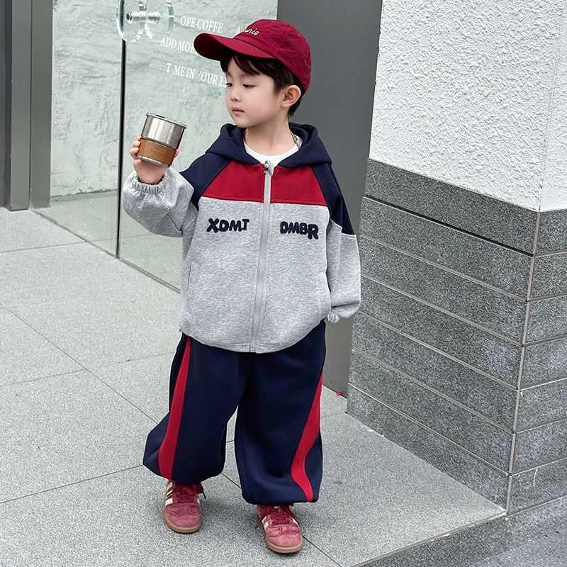 男童套装春秋款2025新款儿童装秋季连帽开衫运动服两件套男孩秋装