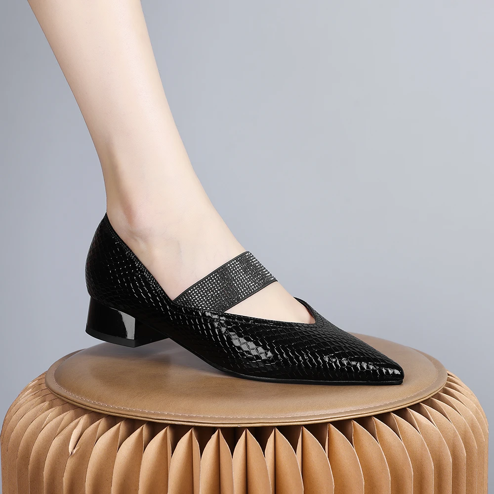 2024年新款法式小皮鞋轻便尖头套脚百搭优雅粗跟低跟单鞋舒适0203