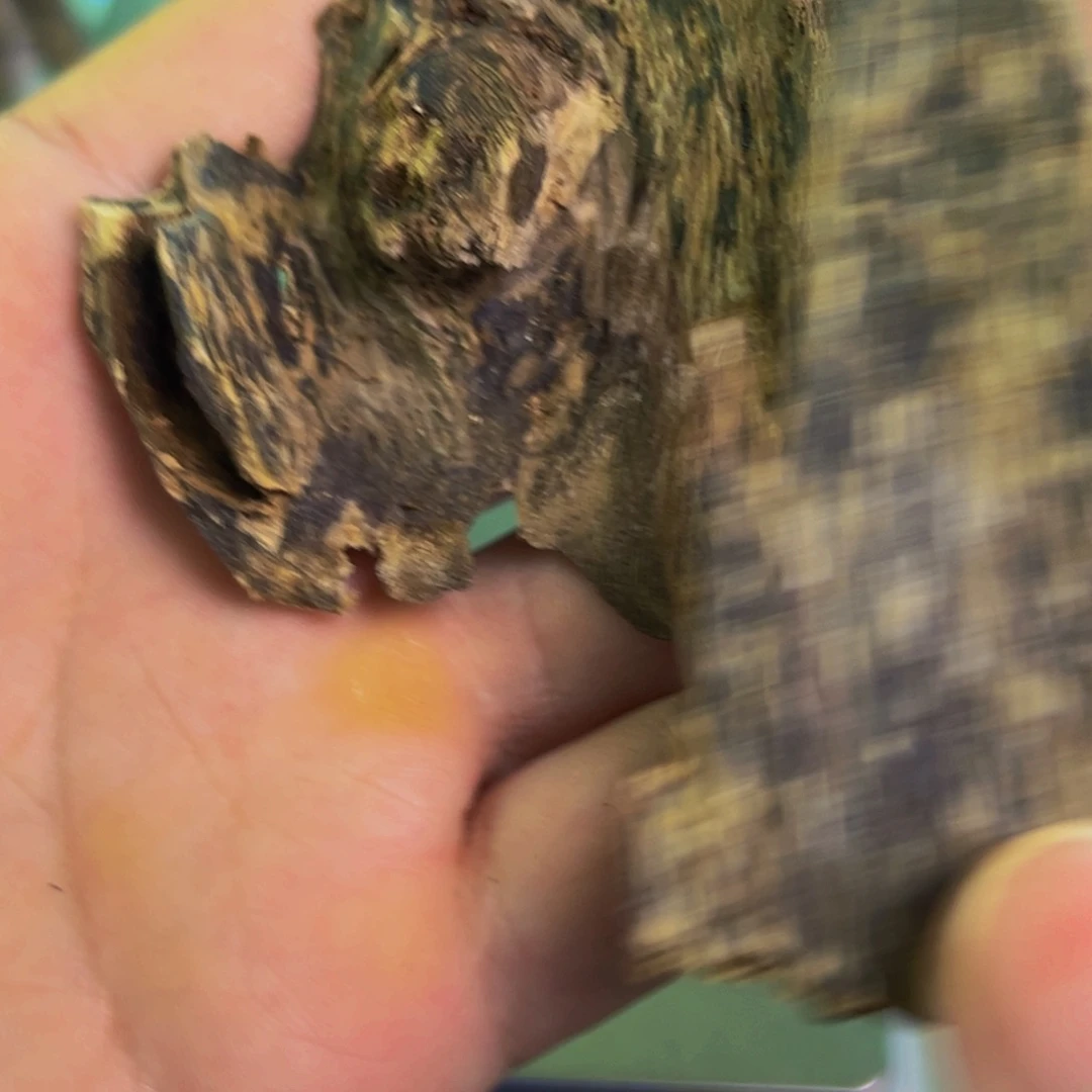 沉香碎屑沉香沉香