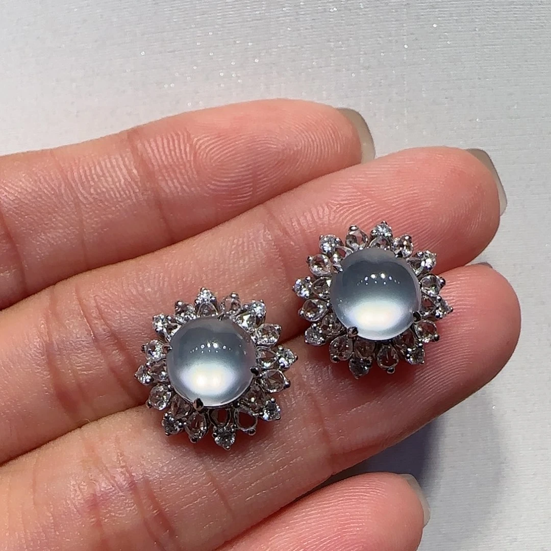 翡翠耳钉18K金镶嵌耳钉