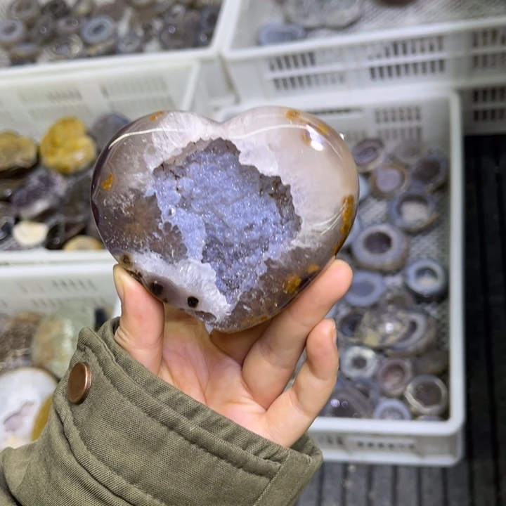 水晶未镶嵌珠宝半成品