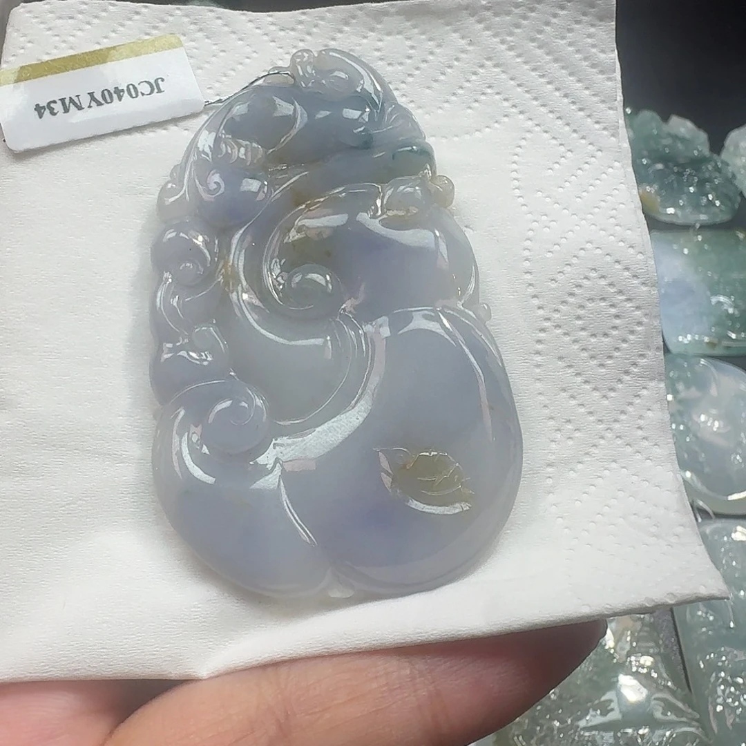 翡翠未镶嵌颈饰吊坠