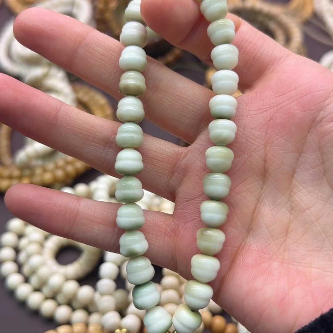 雪***)龙脊菩提吊坠葫芦