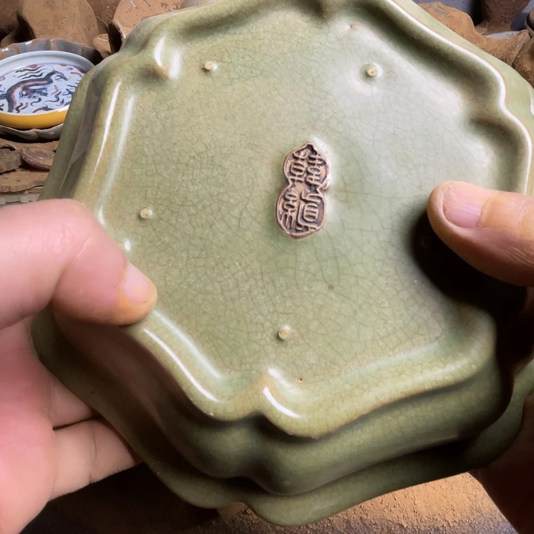 哈哈这才刚看到这两人啊好帅我真的