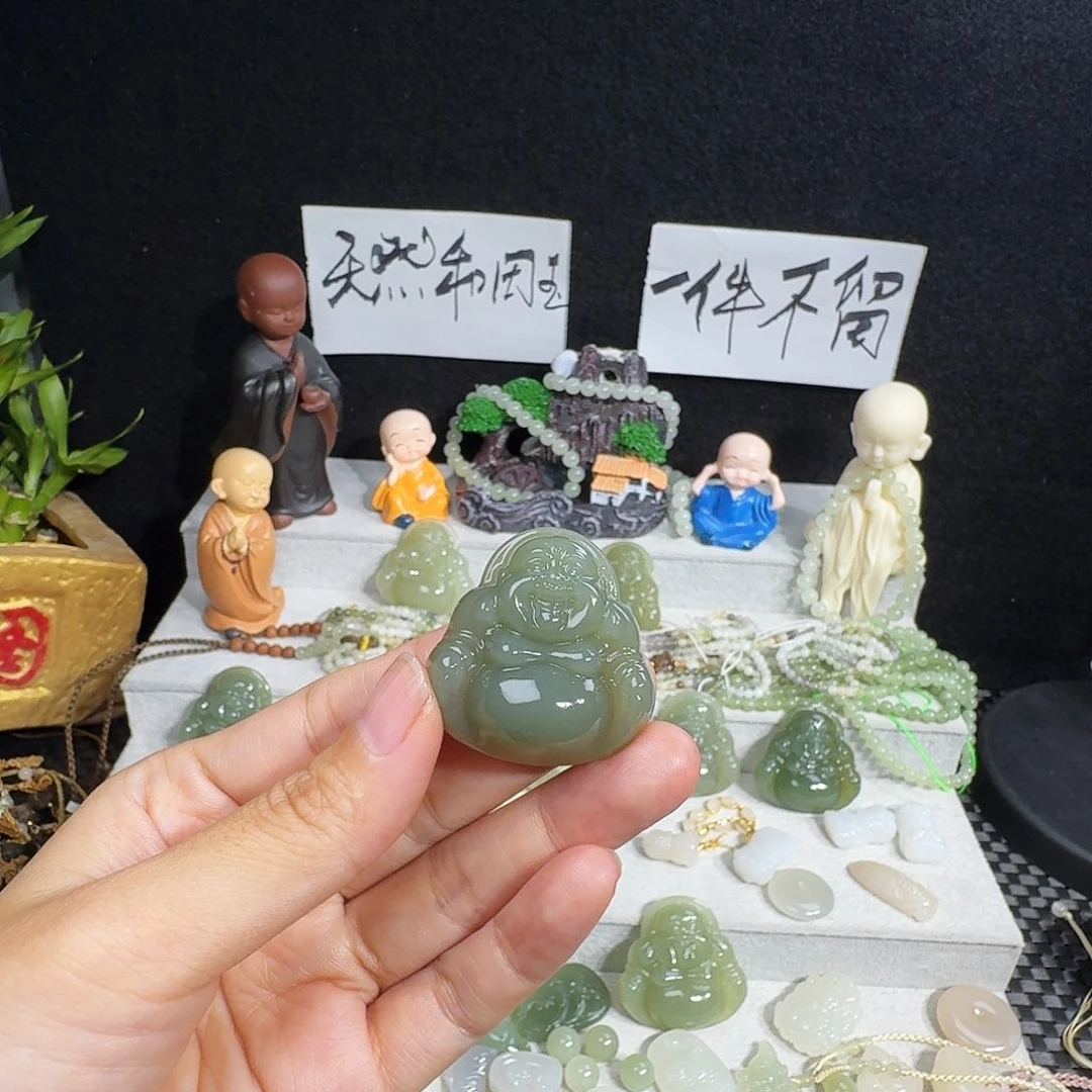 蓝***和田玉未镶嵌颈饰