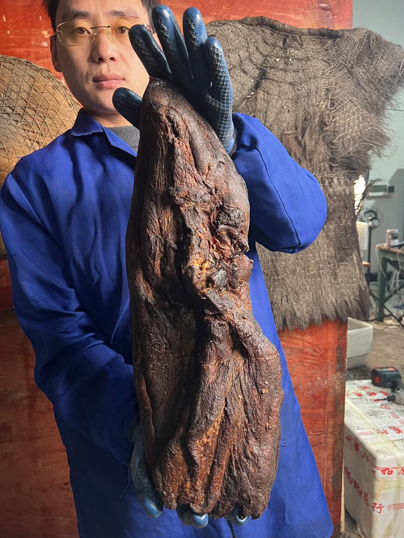 农家土猪坐凳腊肉正宗柴火烟熏（现场称重）