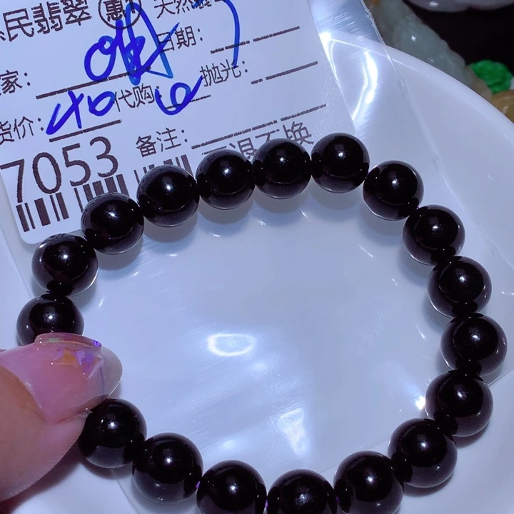 翡翠颈饰未镶嵌懂*强