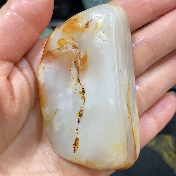 未镶嵌和田玉（糖玉）挂件