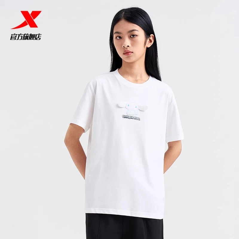 特步三丽鸥联名短袖女宽松透气运动T恤夏季女子休闲时尚半袖