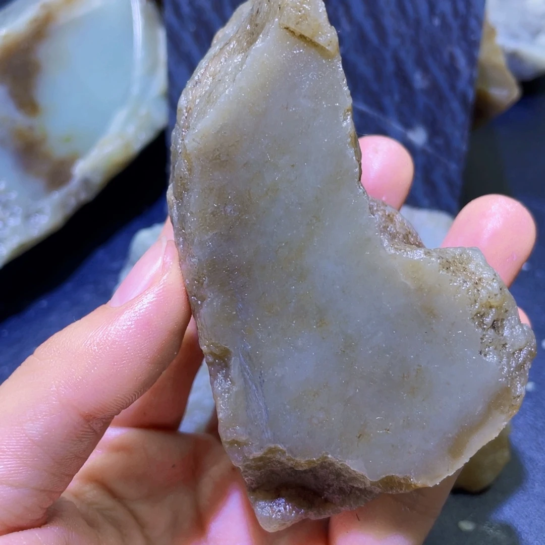 和田玉未镶嵌珠宝半成品