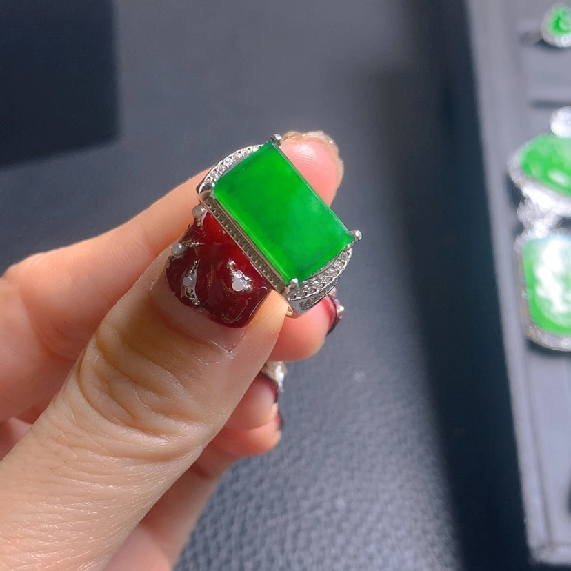 【闪购商品】翡翠戒指银S925镶嵌戒指