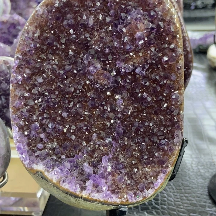 水晶珠宝半成品未镶嵌紫晶