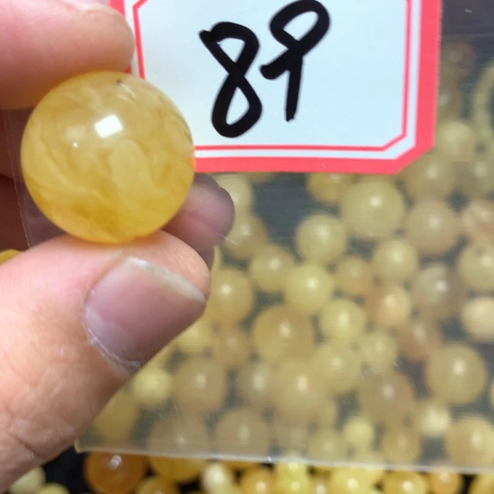 琥珀未镶嵌珠宝奇石19.4