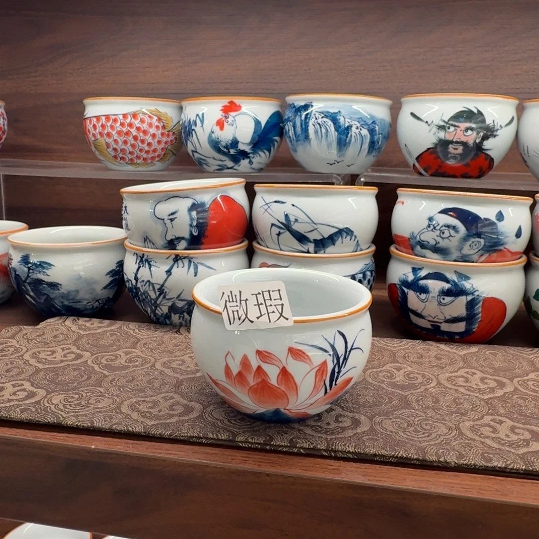 釉下手绘茶具微瑕