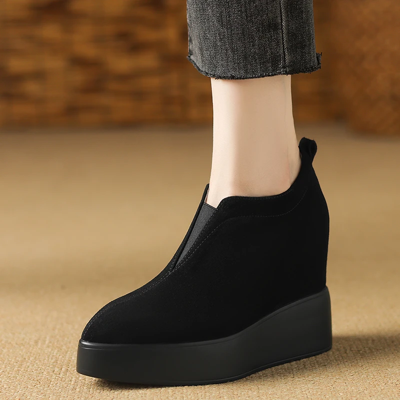 11cm真皮厚底内增高女鞋2025新款羊反绒坡跟单鞋小个子百搭高跟鞋