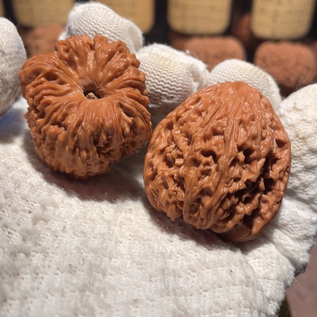 把件文玩核桃38拉丝炮弹凹底南疆