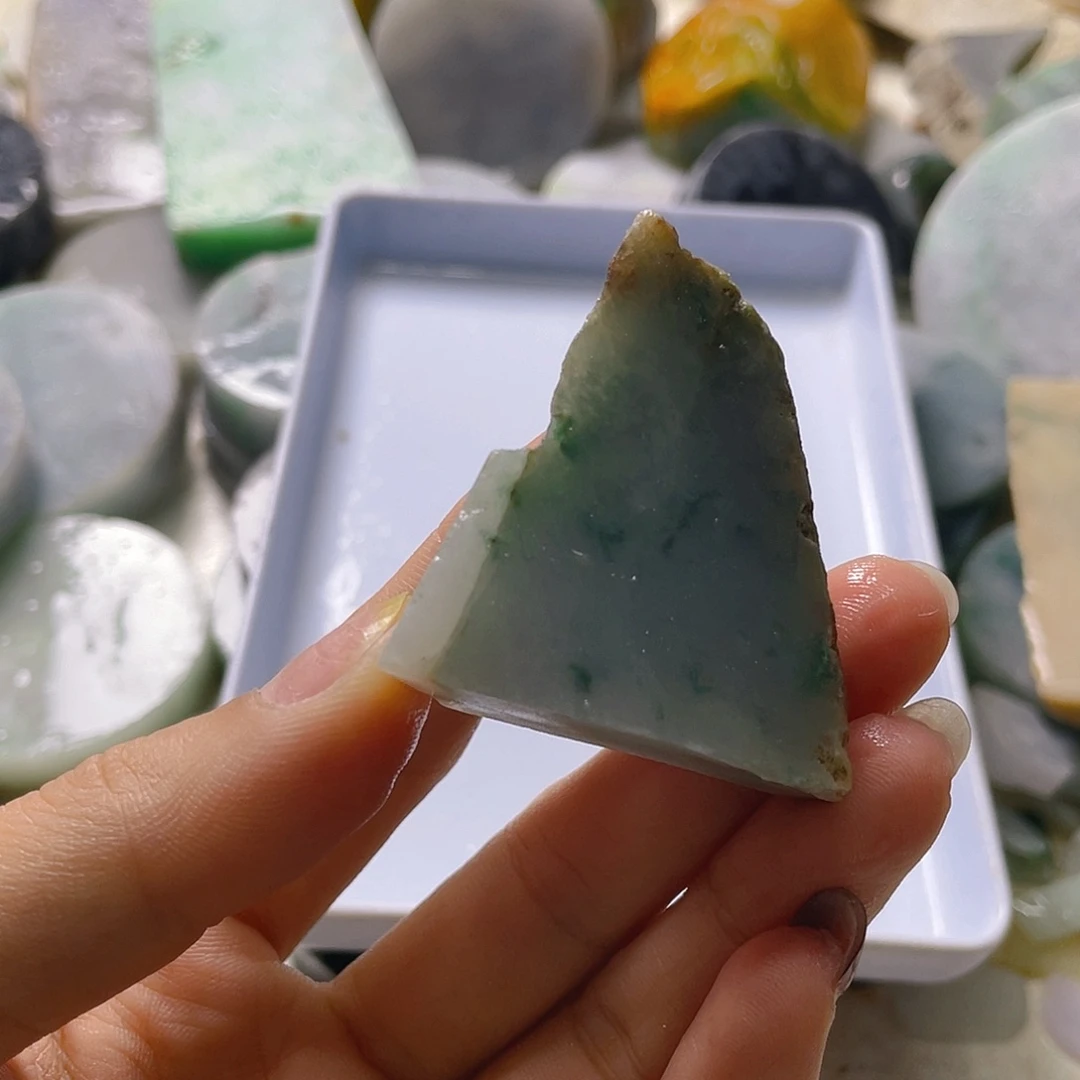 未镶嵌挂件翡翠40