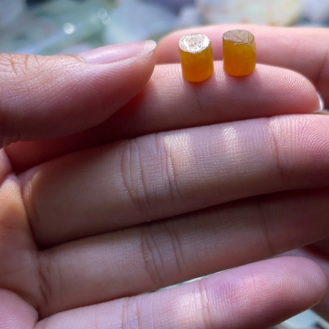 忍***刀定制翡翠未镶嵌翡翠