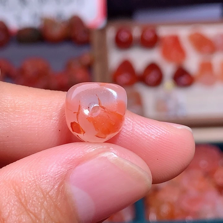 南红玛瑙未镶嵌南红冰飘花扣子