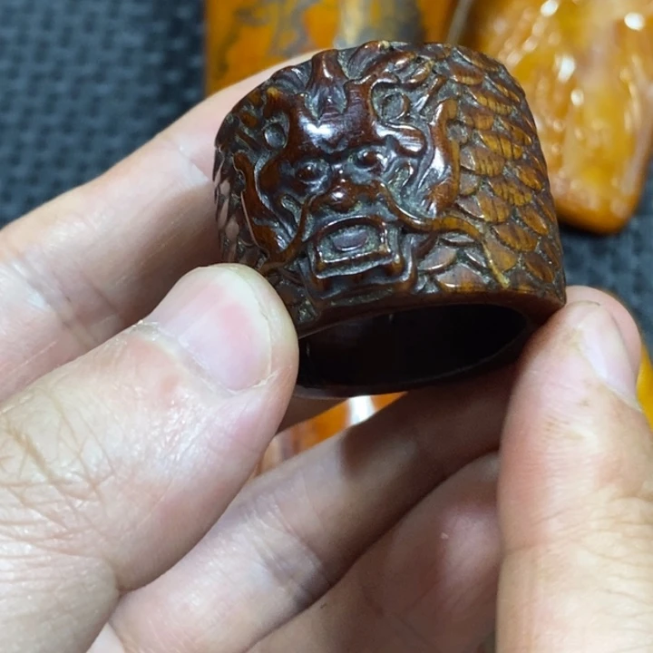 滴血莲花菩提吊坠