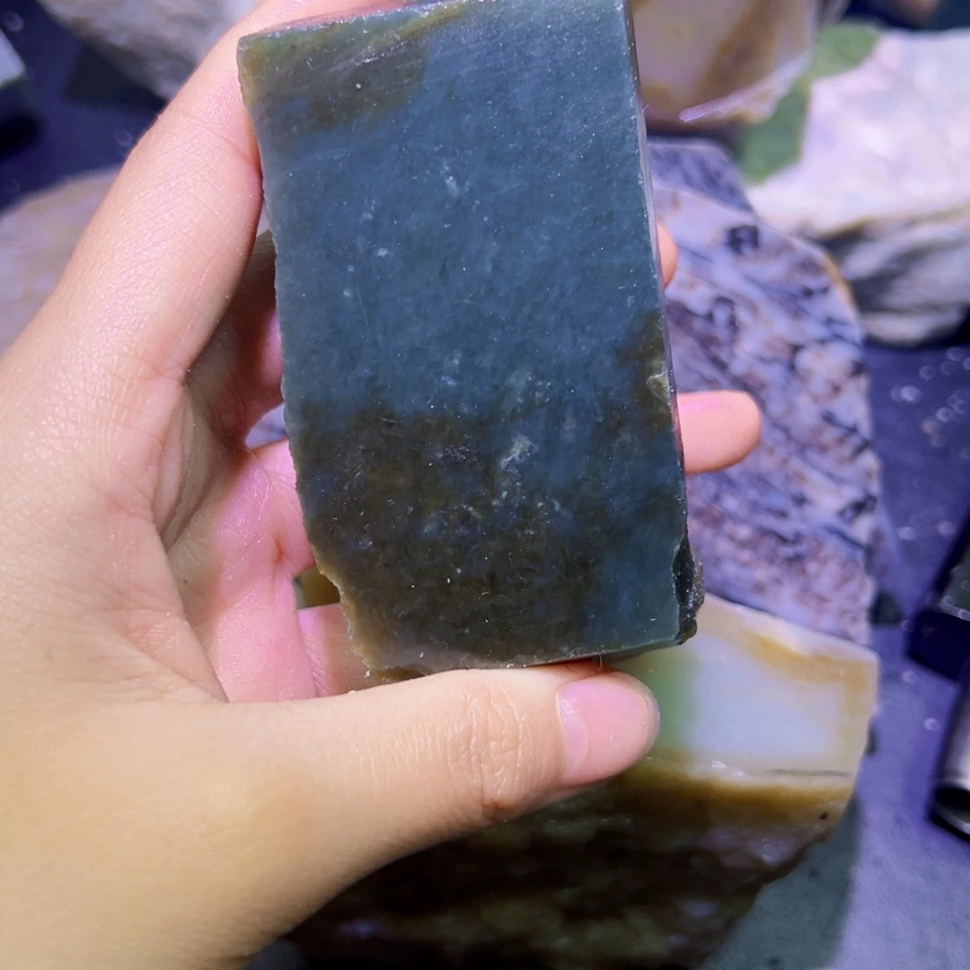 和田玉（糖玉）未镶嵌珠宝半成品