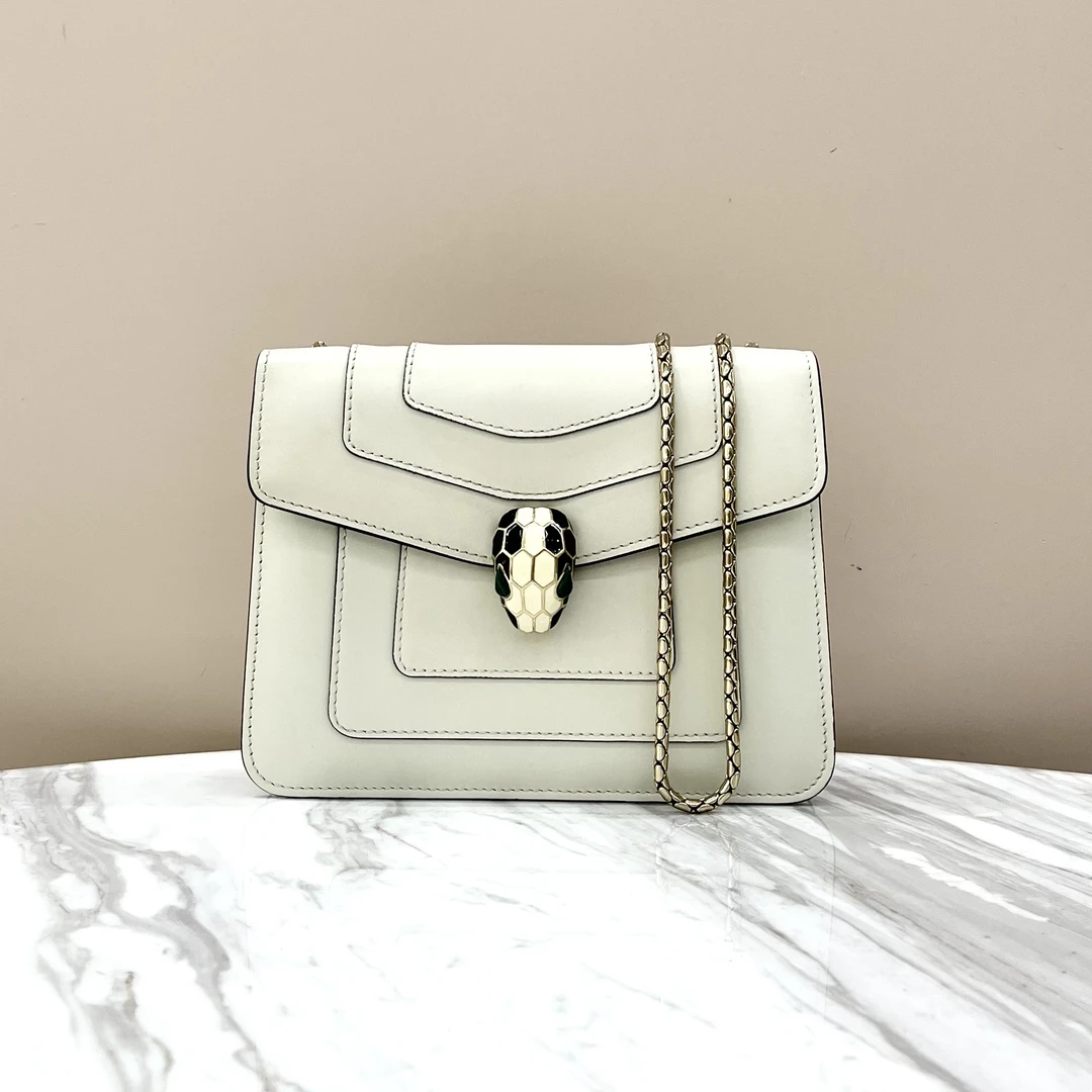 99新 BVLGARI/宝格丽 98新 新款宝格丽白色小号蛇头包 约20*15