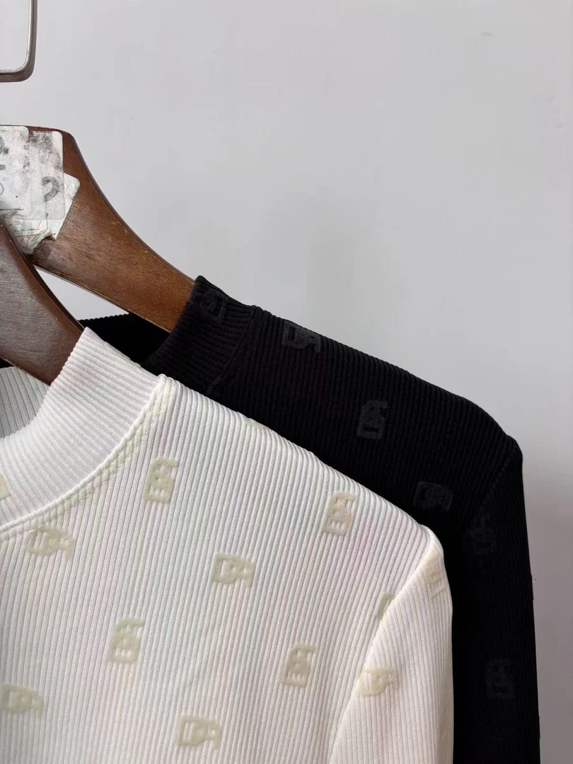 【轻奢】时尚气质百搭长袖打底上衣 ZK753