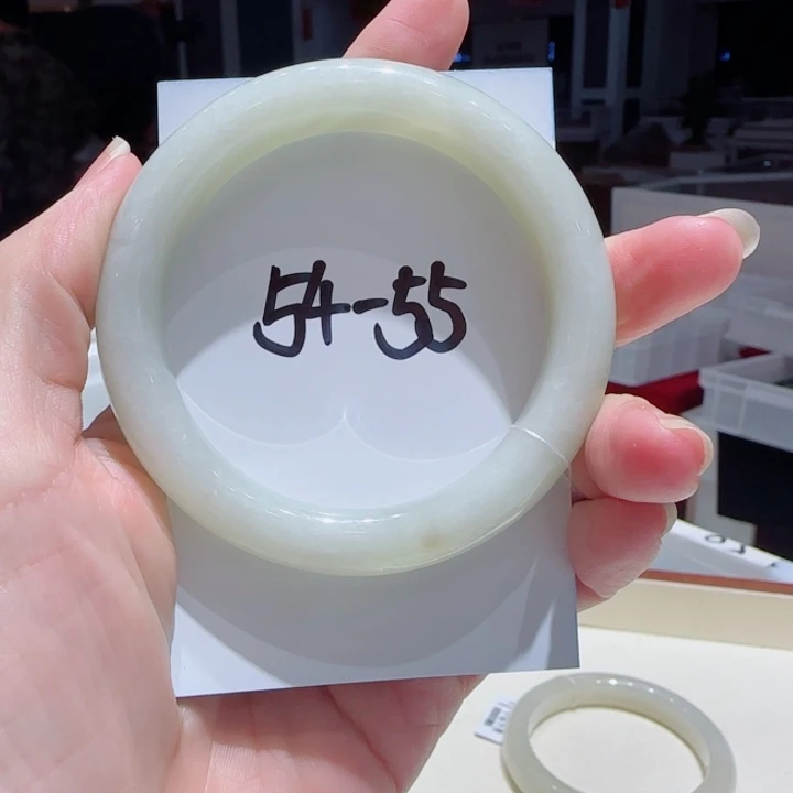 和田玉未镶嵌手镯087