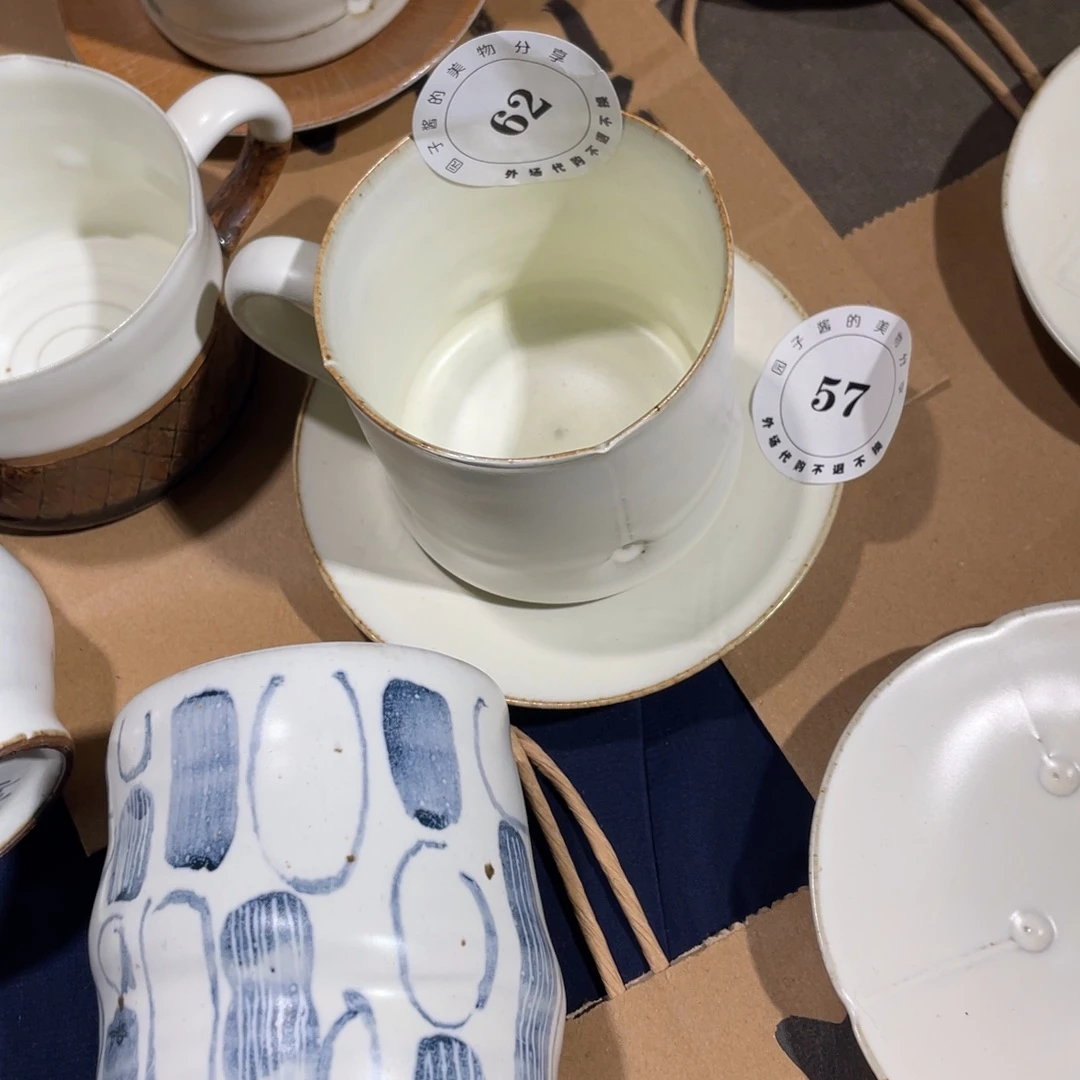 野***_景德镇手工陶瓷杯