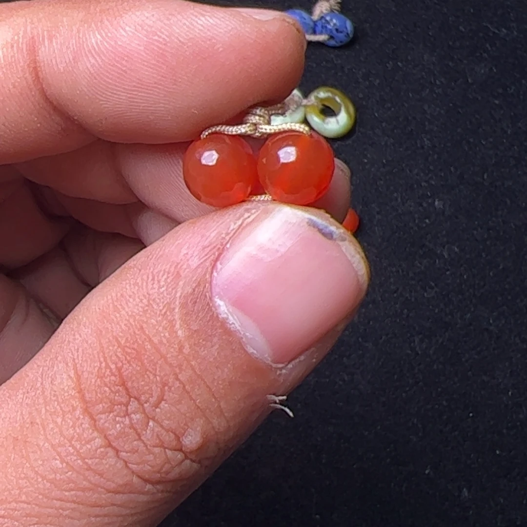 玉***⋯玛瑙/玉髓未镶嵌配饰