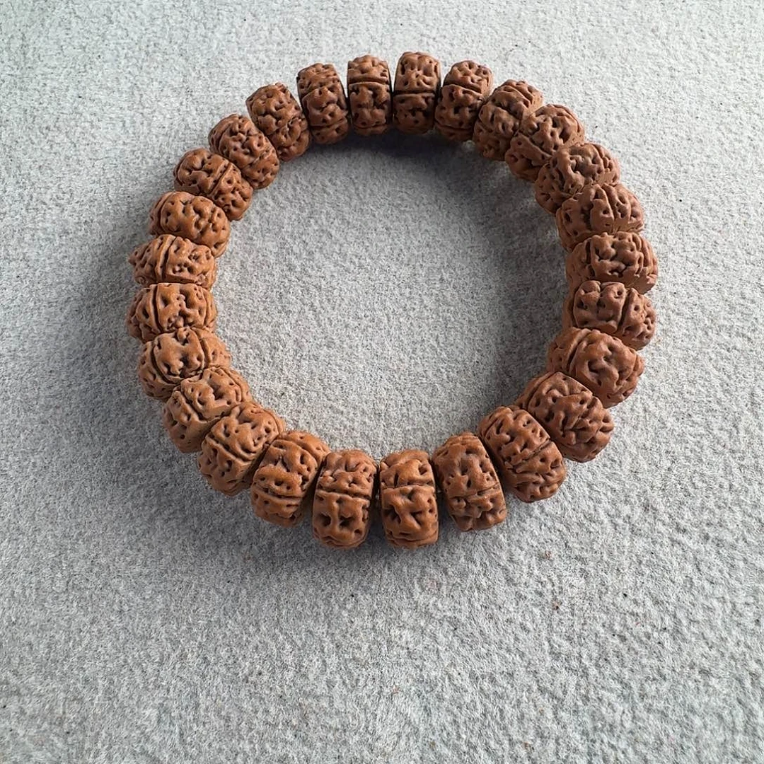 金刚菩提吊坠薄切老树王