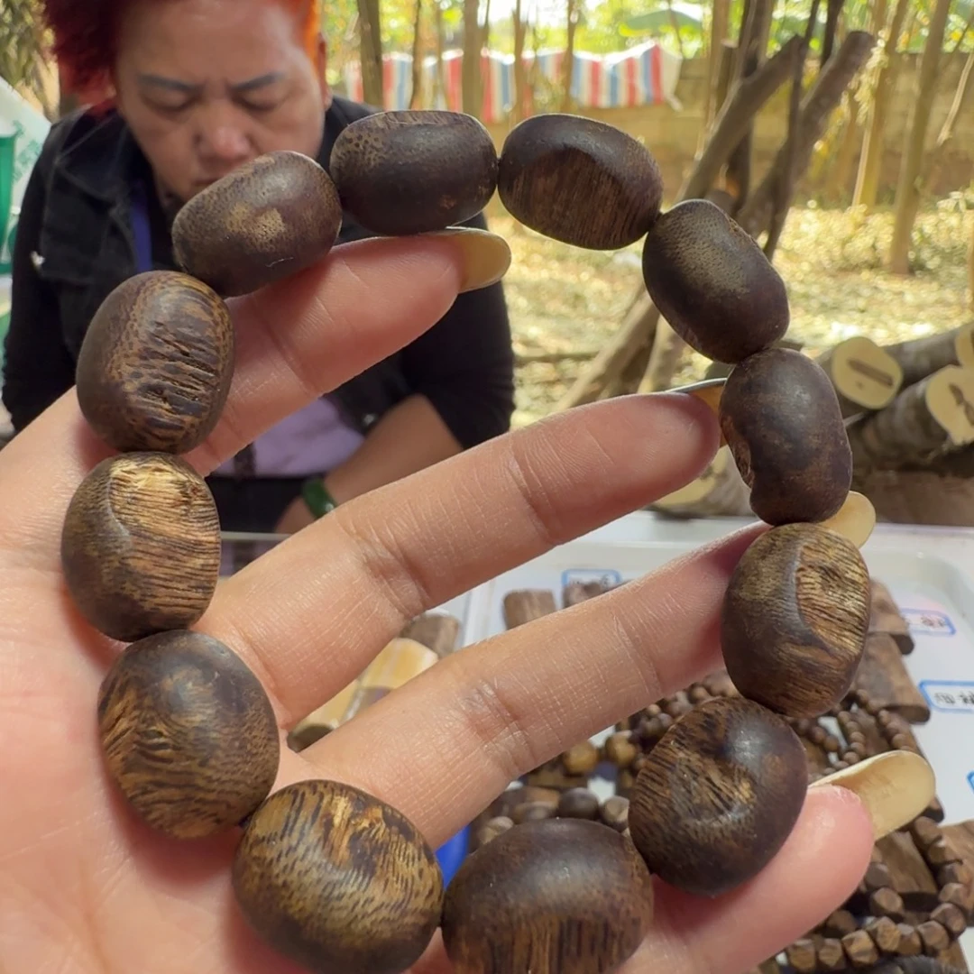 陈***陈线香奇楠沉香原木