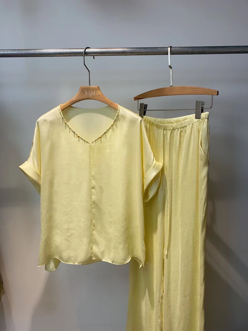 【铜氨丝套装】V领领口订珠法式洋气上衣松紧腰直筒长裤套装