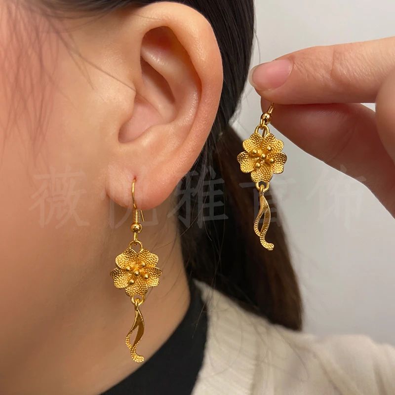 34G耳钩花朵耳环百搭金色简约气质精美耳坠 时尚耳饰