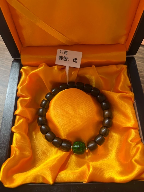 天然檀香木质手串[无礼盒]QW166