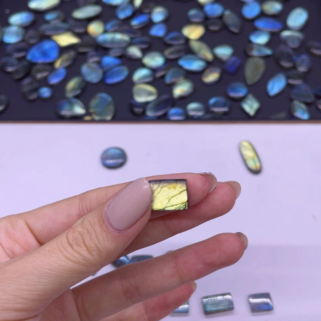 水晶不规则未镶嵌安*