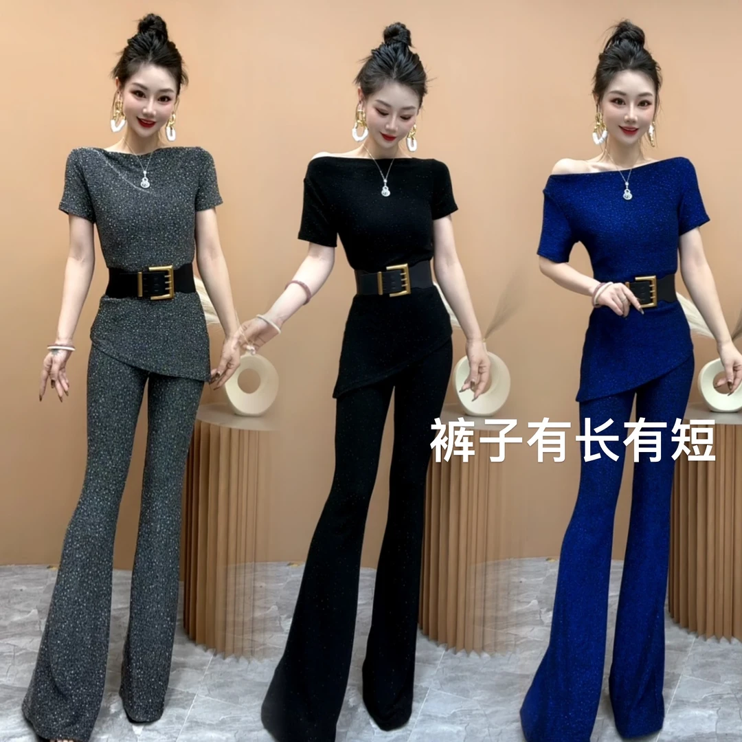 （多种穿法）新款满天星钻斜肩上衣+喇叭裤套装两件套