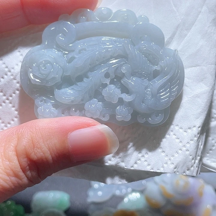 颈饰未镶嵌翡翠天