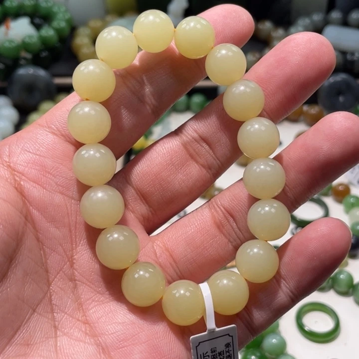 和田玉未镶嵌手链新疆若羌黄口卡12