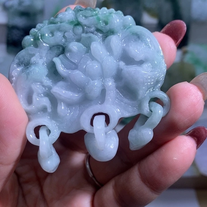 【闪购商品】翡翠挂件未镶嵌鱼