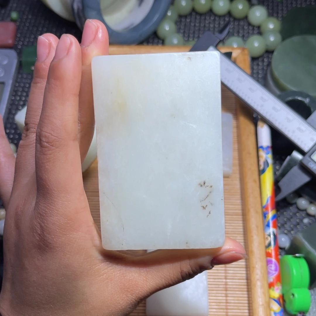 未镶嵌和田玉车挂