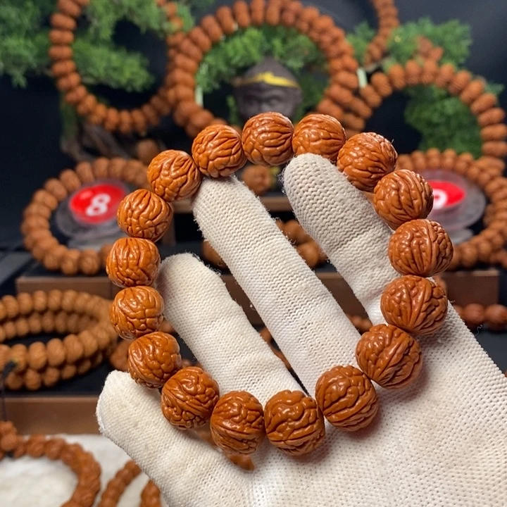 桃核吊坠秦岭龙纹