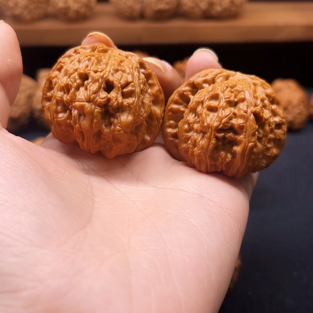 核桃把件白狮子45全品