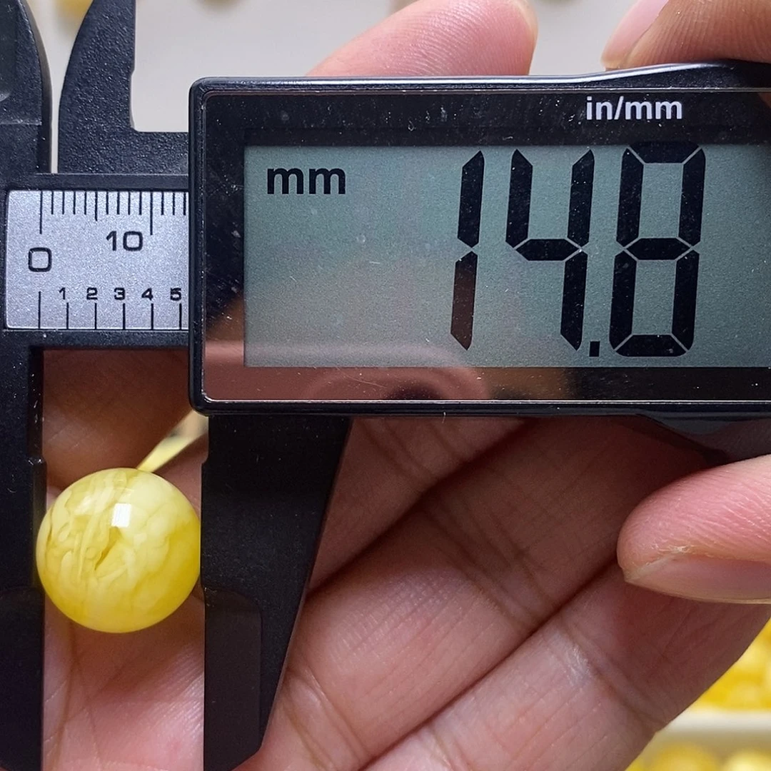 未镶嵌琥珀裸石蜜蜡圆珠