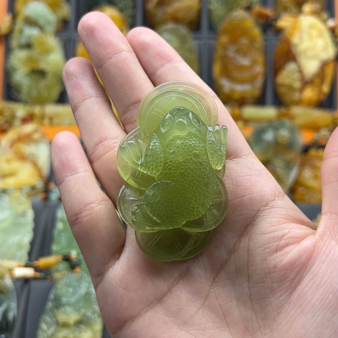 未镶嵌蛇纹石玉颈饰