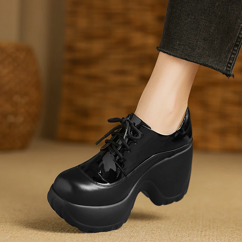 英伦风系带圆头高跟鞋10cm坡跟深口单鞋女2025新款轻便防滑厚底鞋