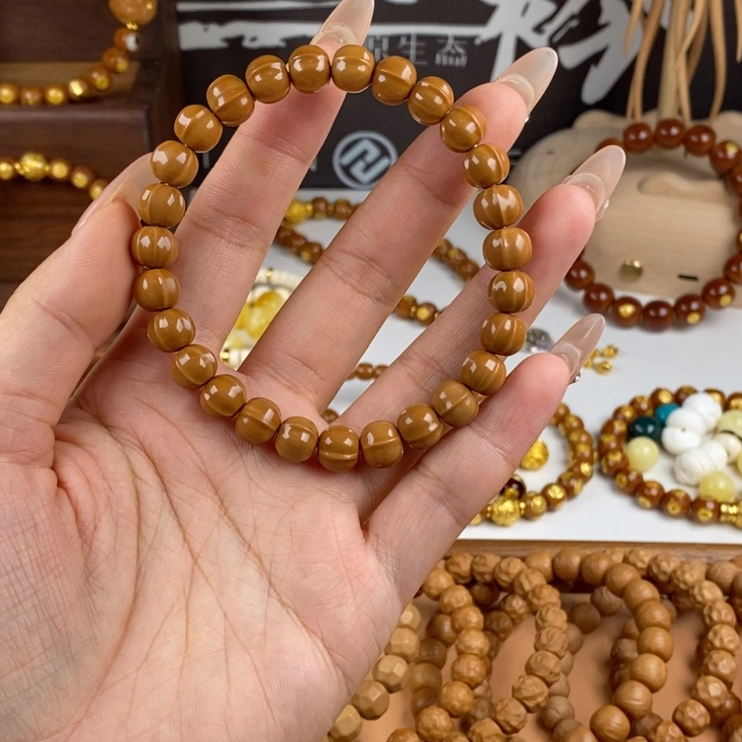 吊坠猴头核桃W****商鲨鱼背