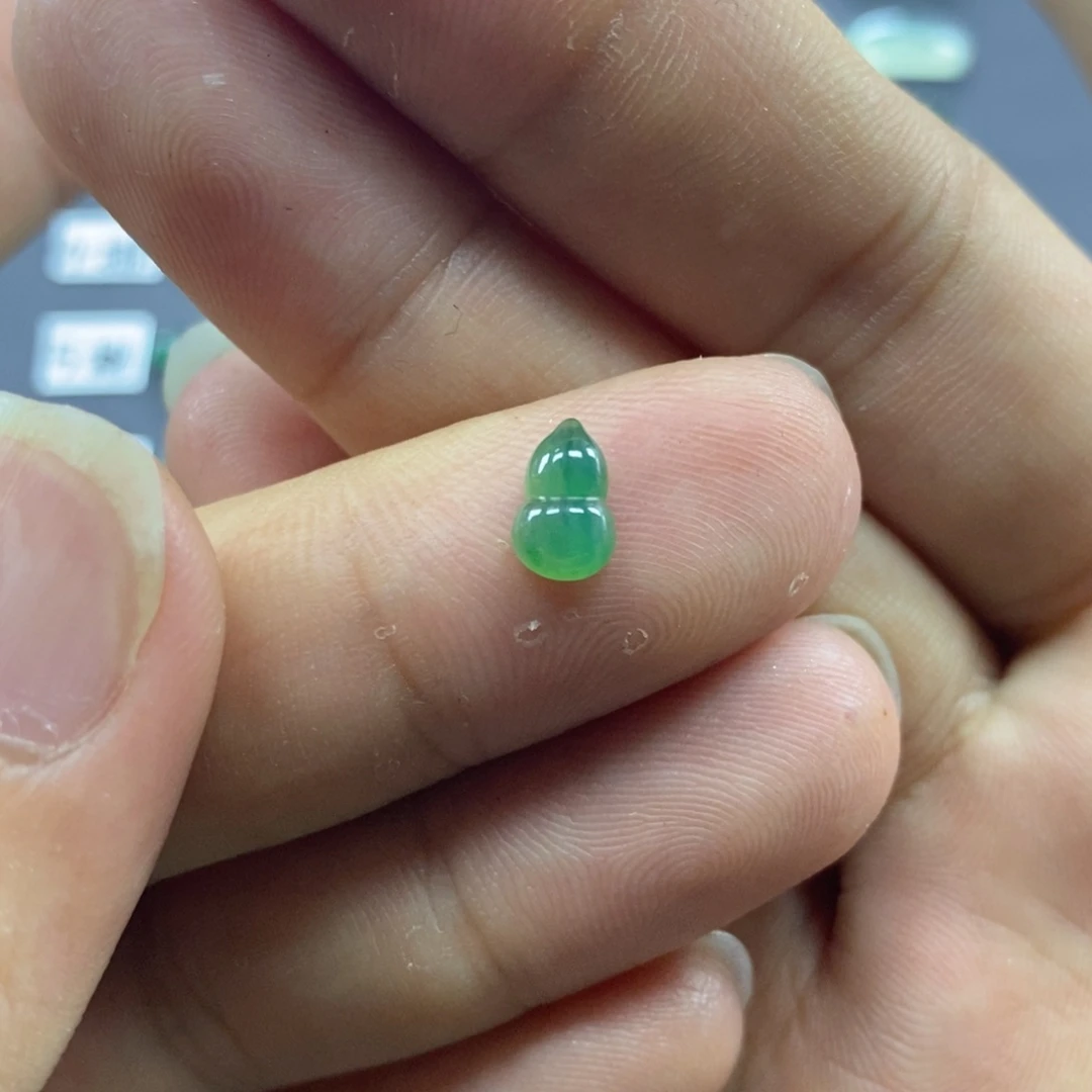 翡翠未镶嵌挂件翡翠珠宝翡翠珠宝