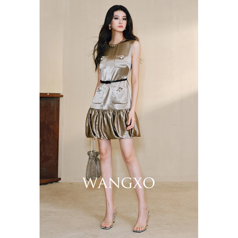 WANGXO 优雅缎面花苞摆无袖收腰连衣裙 2431761W